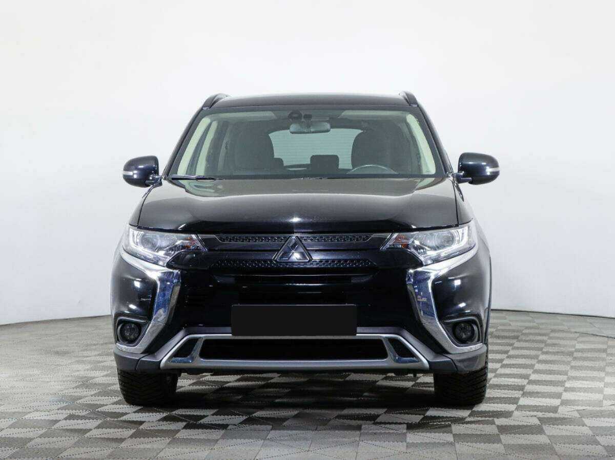 Mitsubishi Outlander 2021 года с пробегом. Фото: #1