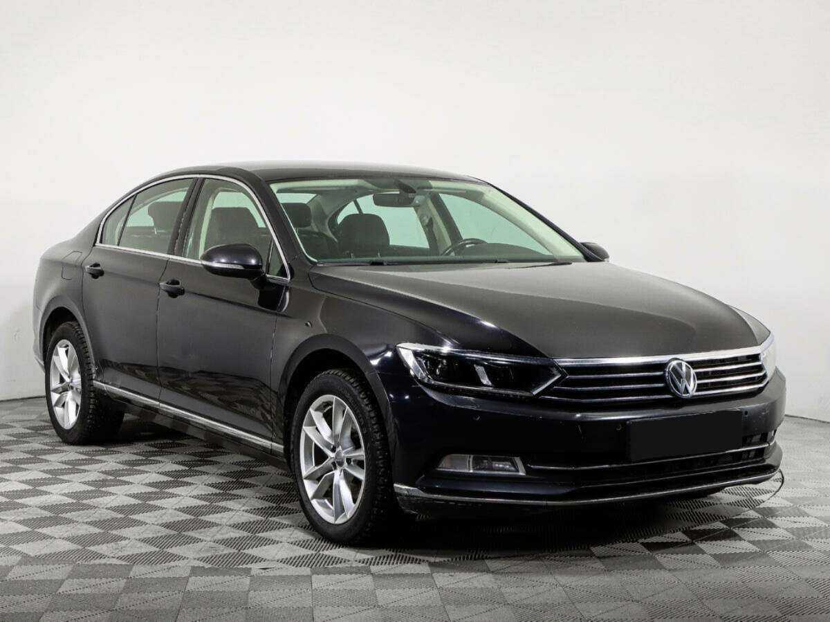 Volkswagen Passat 2016 года с пробегом. Фото: #2