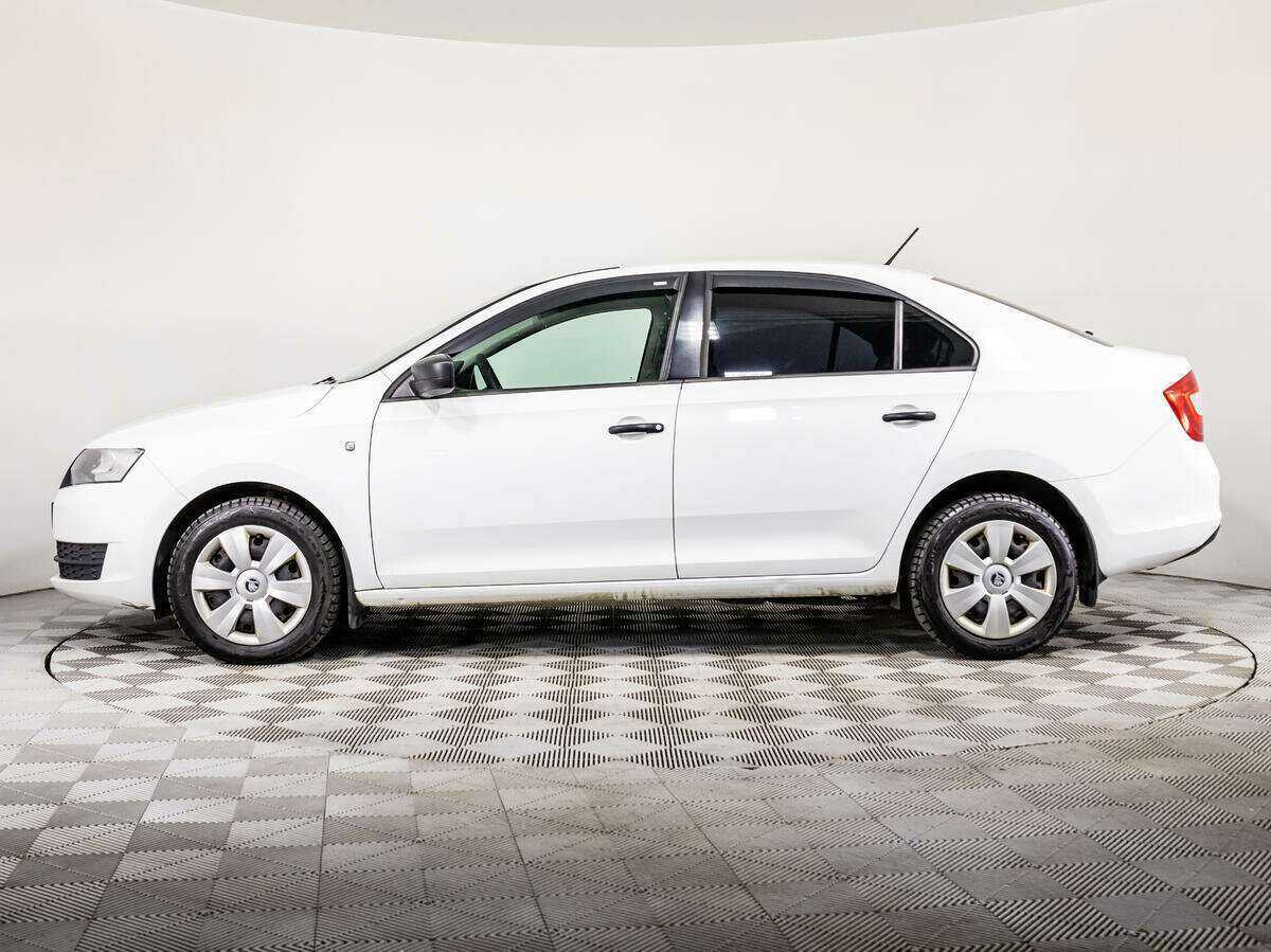 Б/У Шкода Рапид 2016 года. Фото: #6