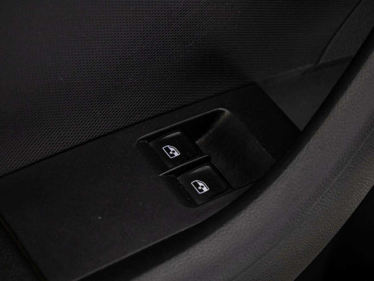 Б/У Шкода Рапид 2016 года. Фото: #17