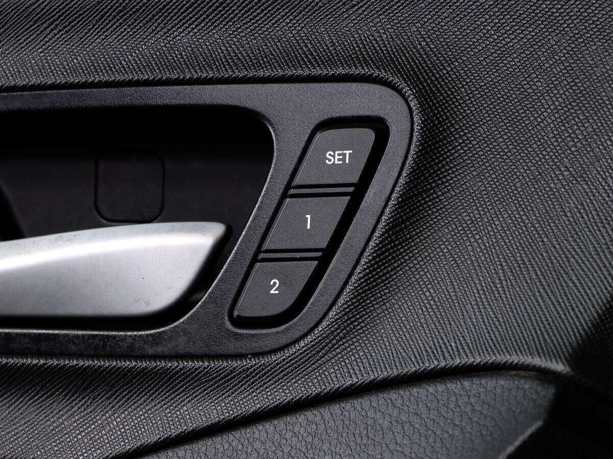 Hyundai Santa Fe 2016 года с пробегом. Фото: #14