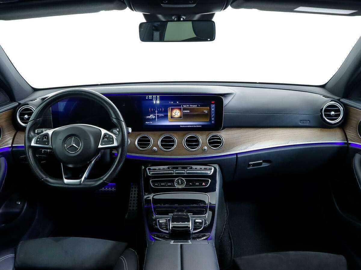 Mercedes-Benz E-Класс 2017 года с пробегом. Фото: #9