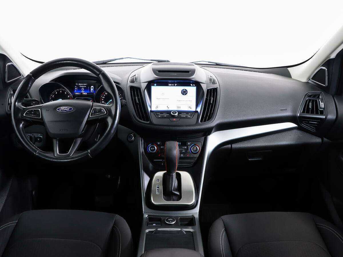 Б/У Форд Куга 2017 года. Фото: #7