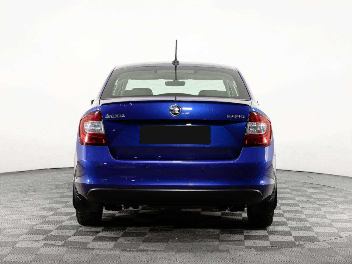 Б/У Шкода Рапид 2017 года. Фото: #4