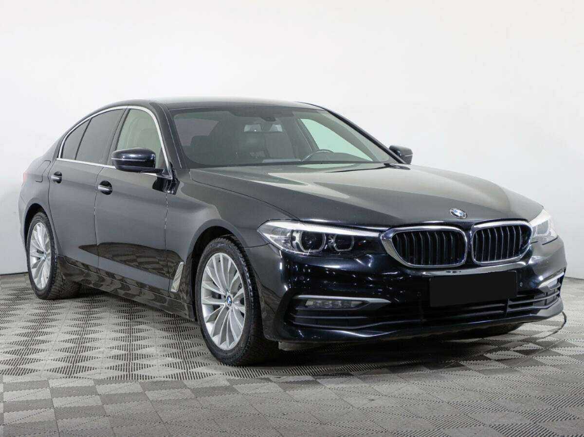 BMW 5 серии 2017 года с пробегом. Фото: #2