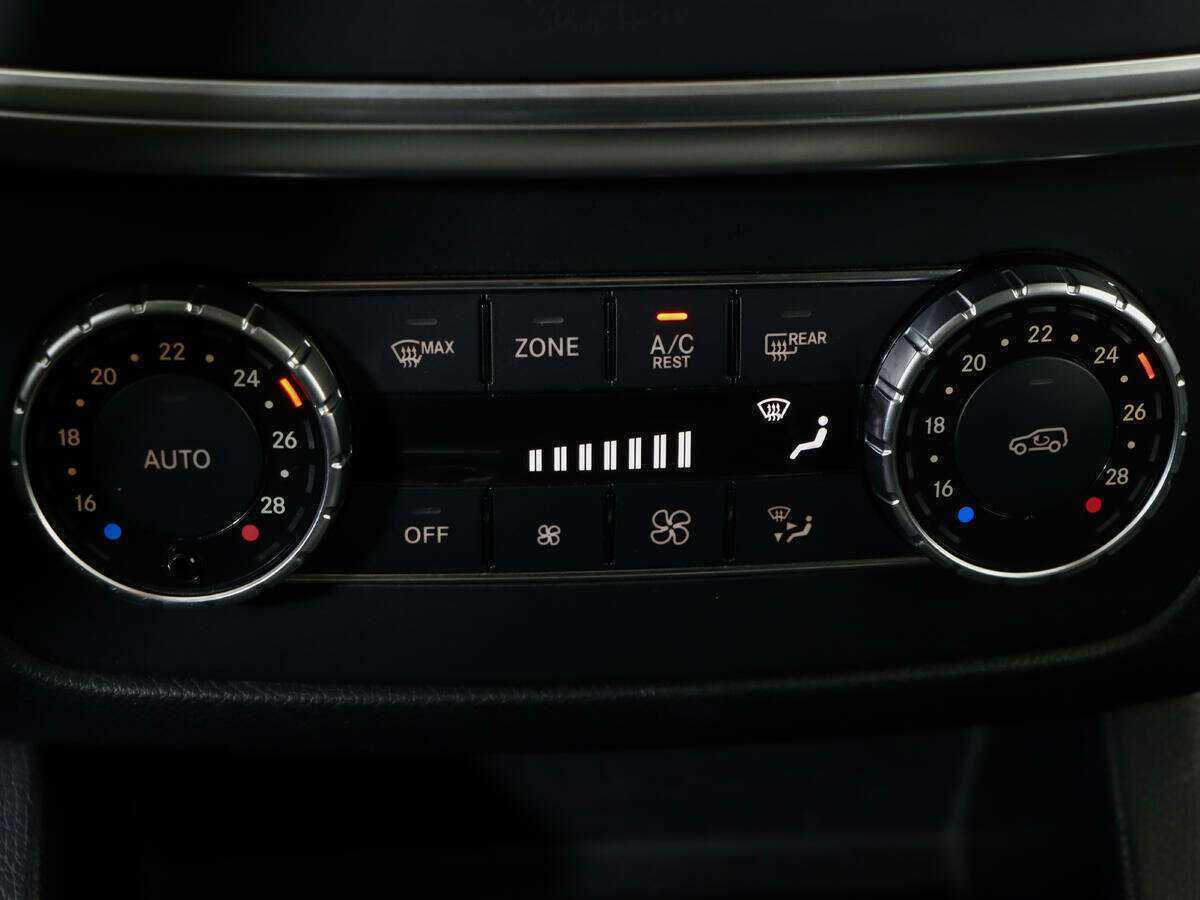 Mercedes-Benz M-Класс 2012 года с пробегом. Фото: #12