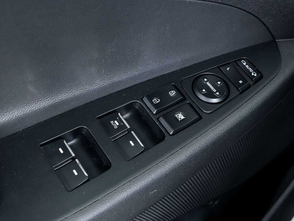 Б/У Хендай Туксон 2015 года. Фото: #11