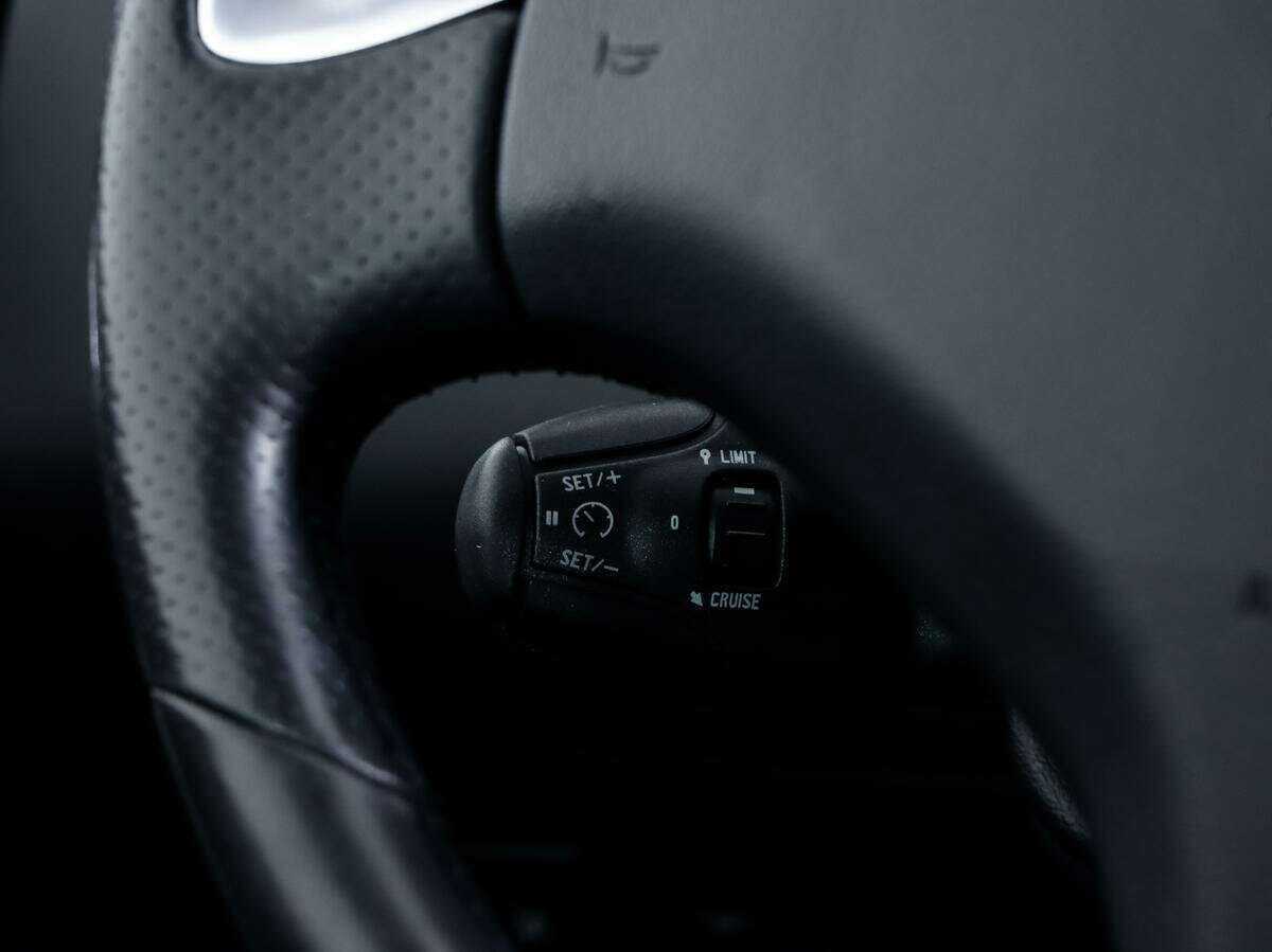 Б/У Пежо 408 2016 года. Фото: #14