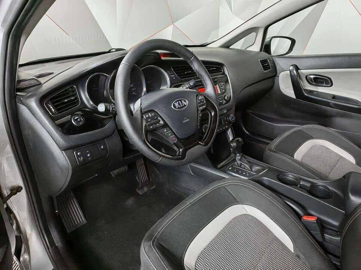 Б/У Киа Сид 2015 года. Фото: #12