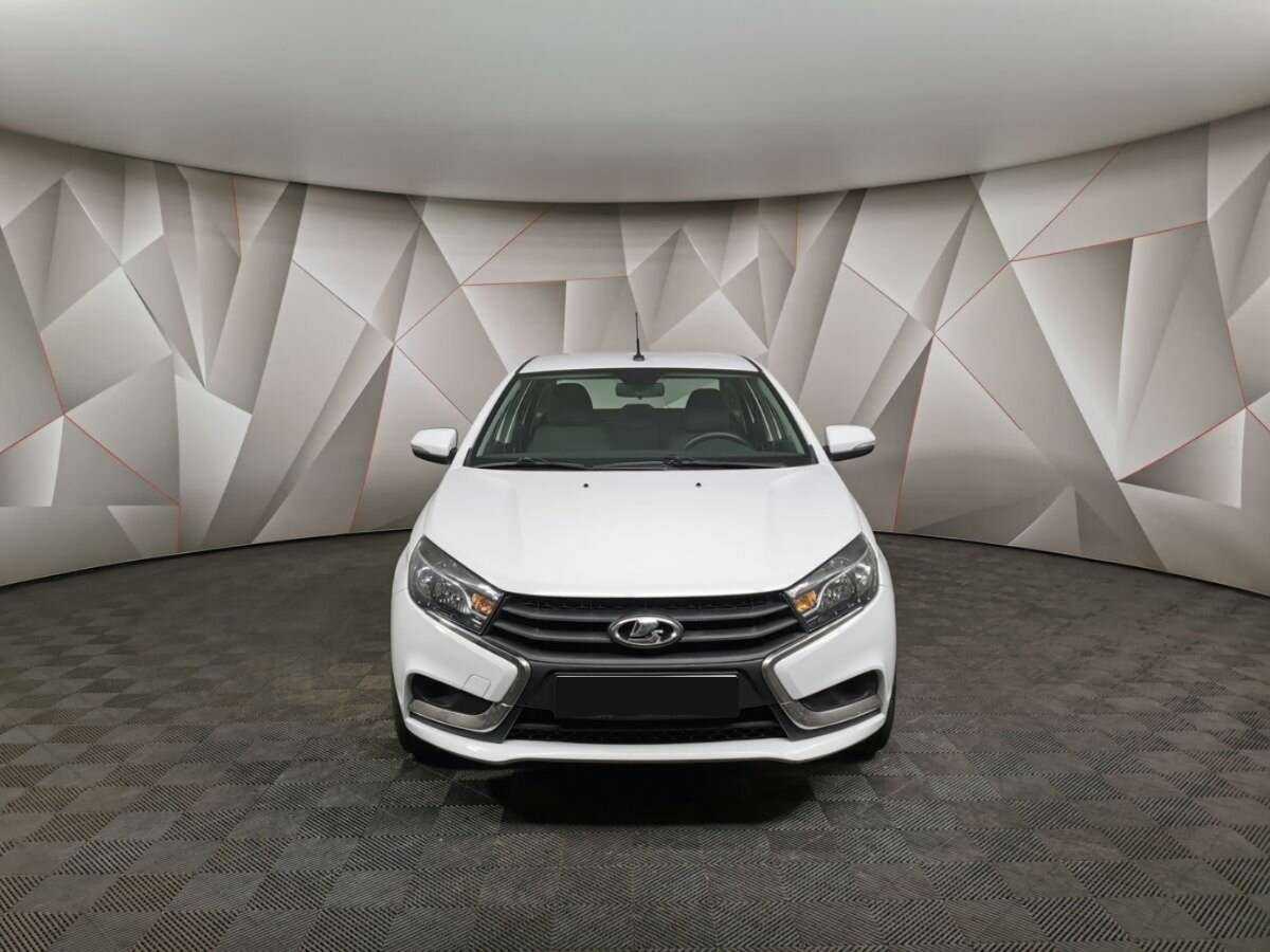 Б/У Лада (ВАЗ) Веста 2018 года. Фото: #6