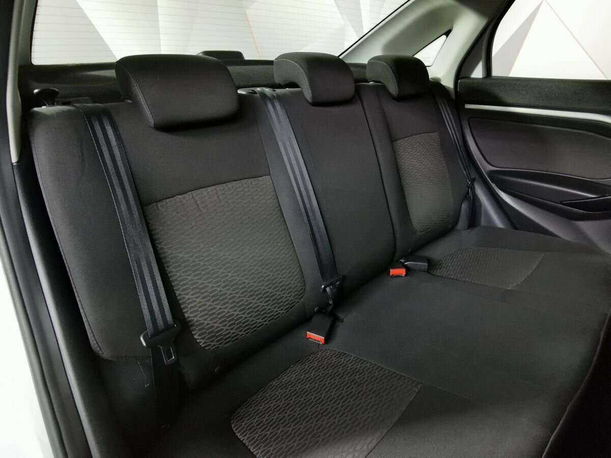 Б/У Лада (ВАЗ) Веста 2018 года. Фото: #12