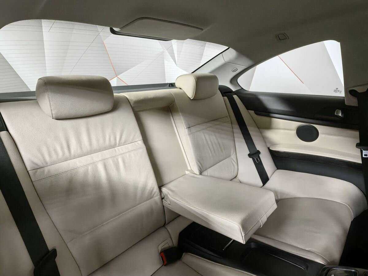 BMW 3 серии 2012 года с пробегом. Фото: #11