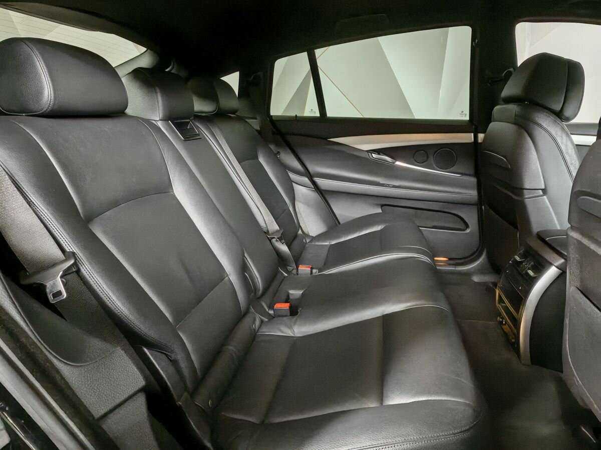 BMW 5 серии 2013 года с пробегом. Фото: #11