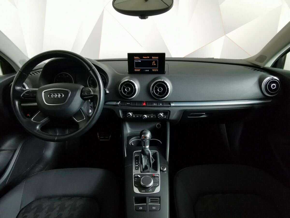 Audi A3 2015 года с пробегом. Фото: #9