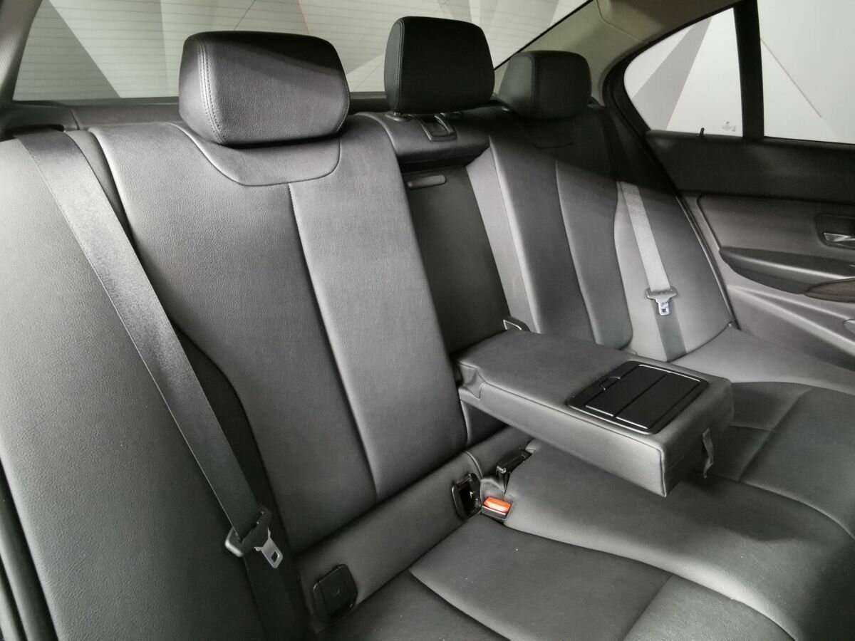 BMW 3 серии 2013 года с пробегом. Фото: #12