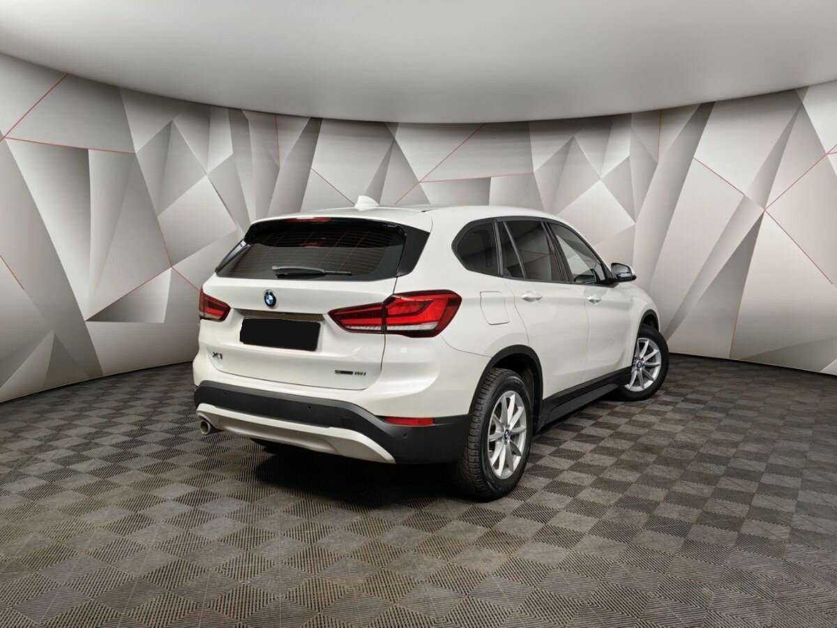 BMW X1 2020 года с пробегом. Фото: #1