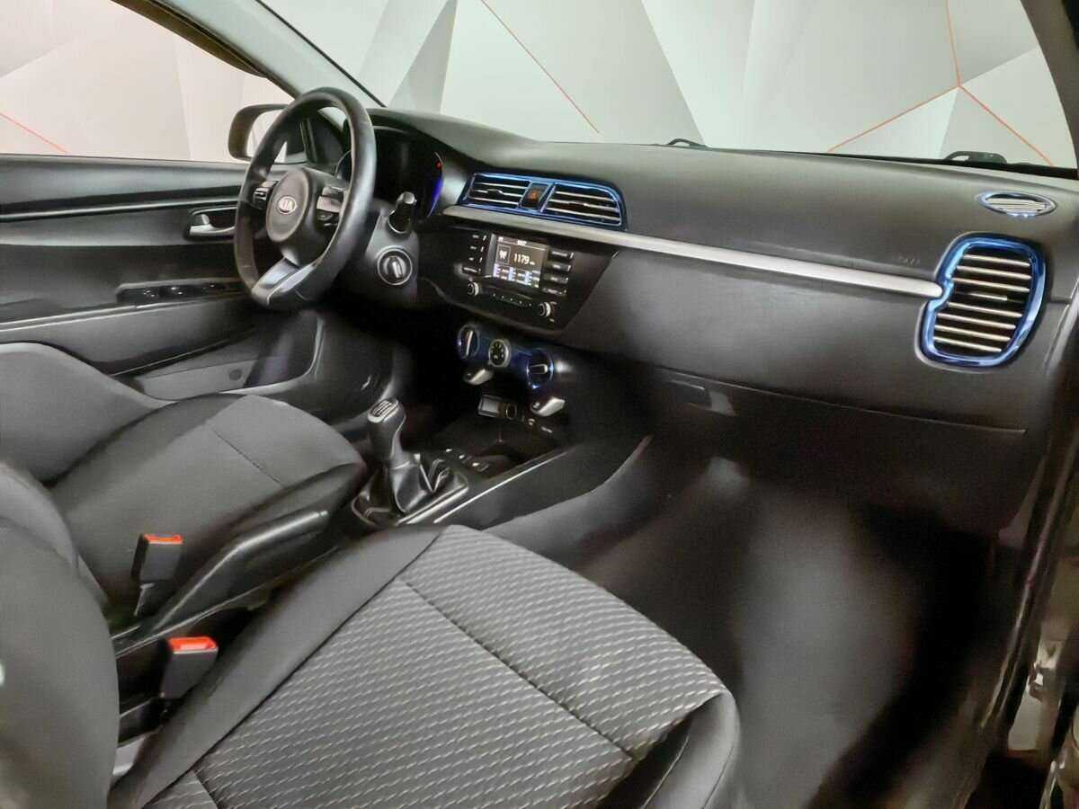 Б/У Киа Рио 2017 года. Фото: #8