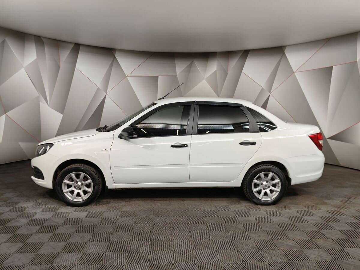 Б/У Лада (ВАЗ) Гранта 2020 года. Фото: #4