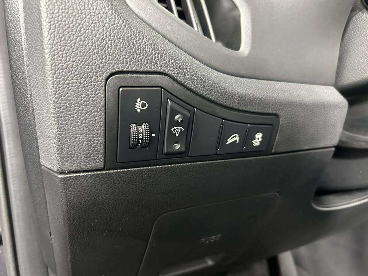 Б/У Киа Спортейдж 2013 года. Фото: #8