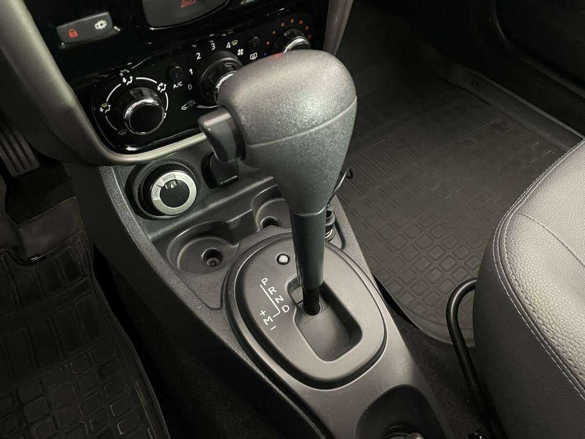 Б/У Рено Дастер 2015 года. Фото: #12