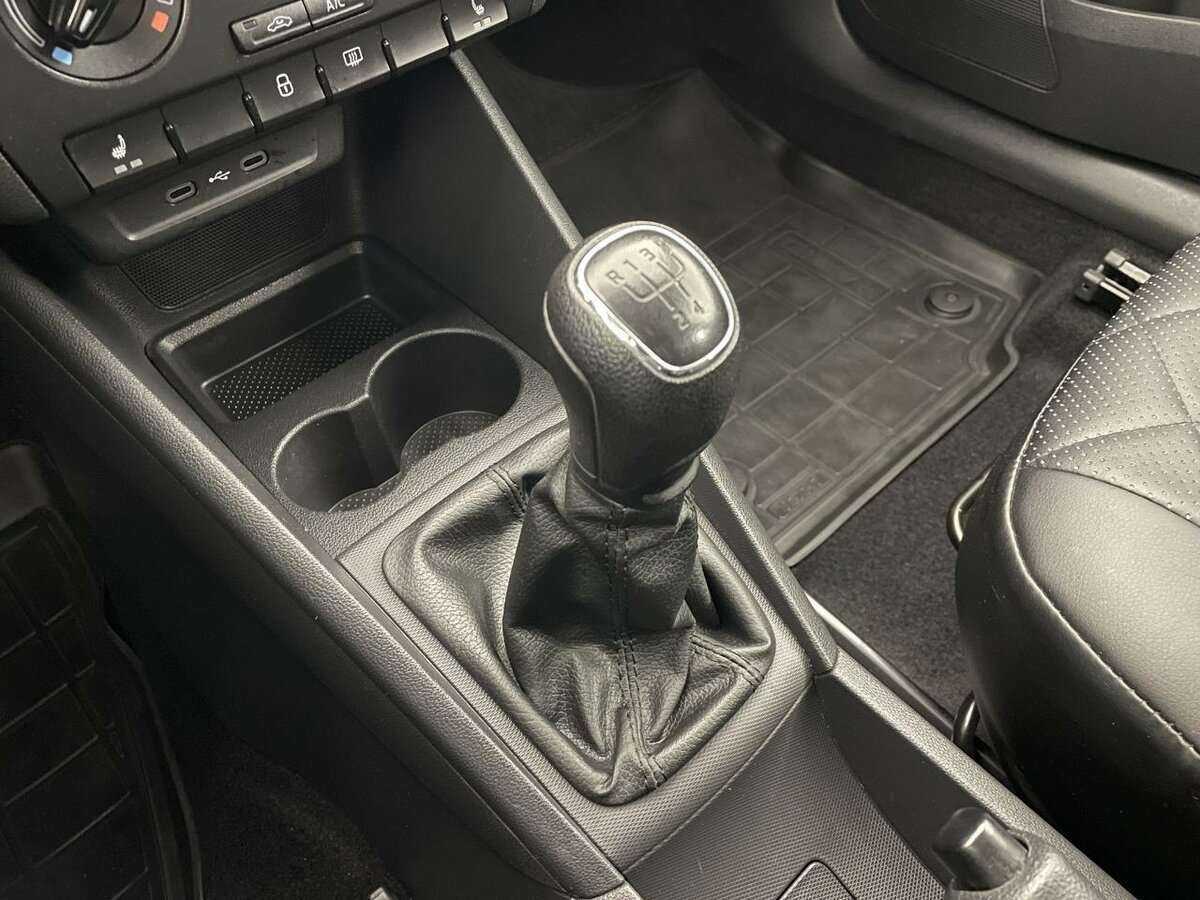 Б/У Шкода Рапид 2021 года. Фото: #12