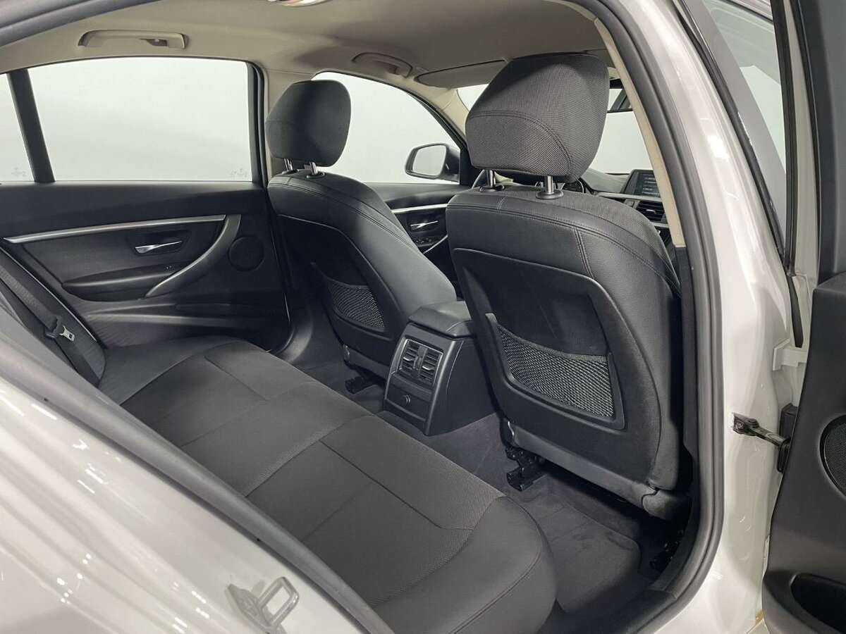 BMW 3 серии 2018 года с пробегом. Фото: #15