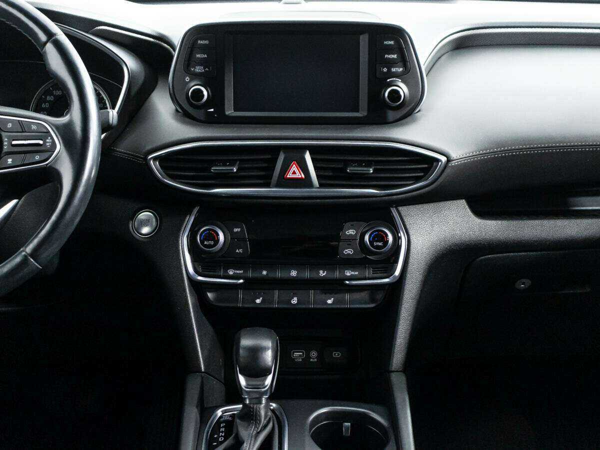 Hyundai Santa Fe 2019 года с пробегом. Фото: #10