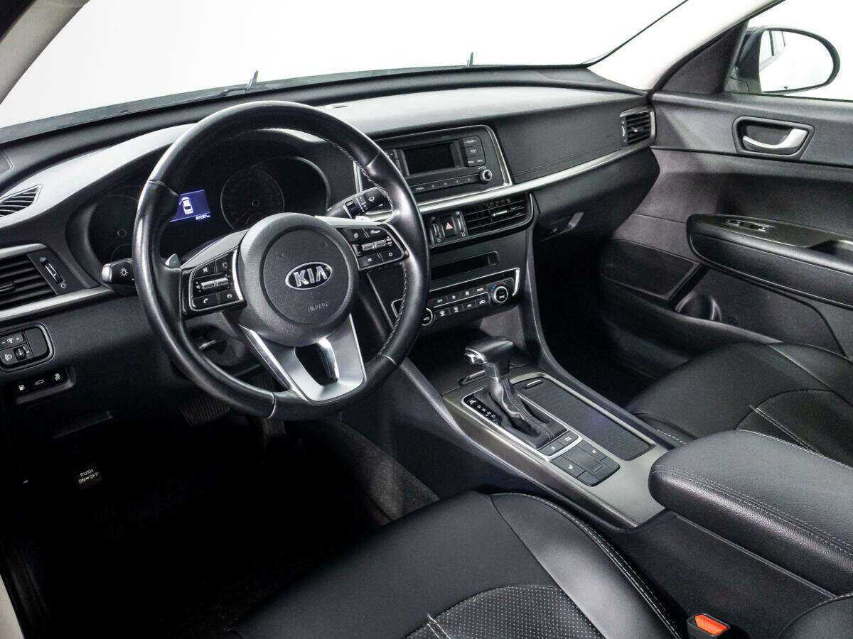 Б/У Киа Оптима 2019 года. Фото: #10