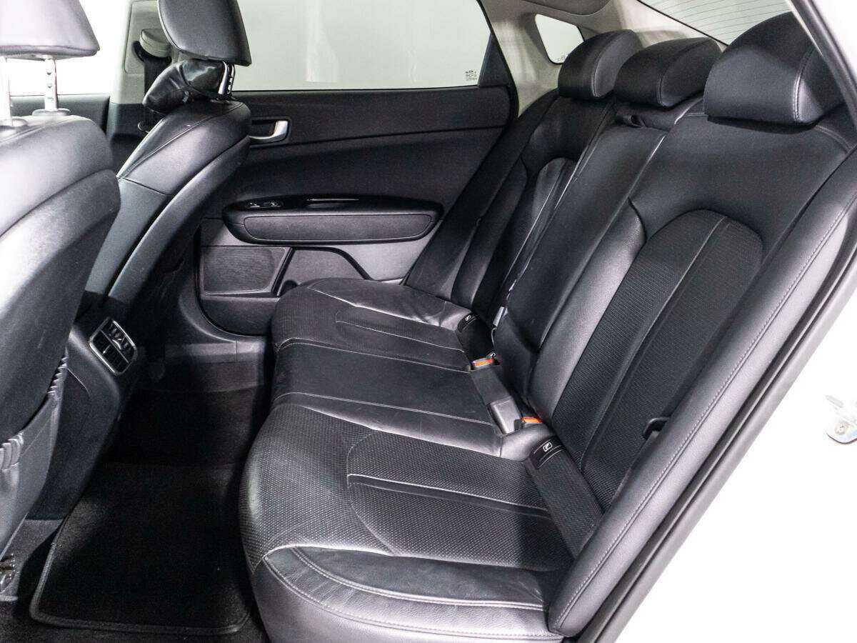 Б/У Киа Оптима 2017 года. Фото: #9