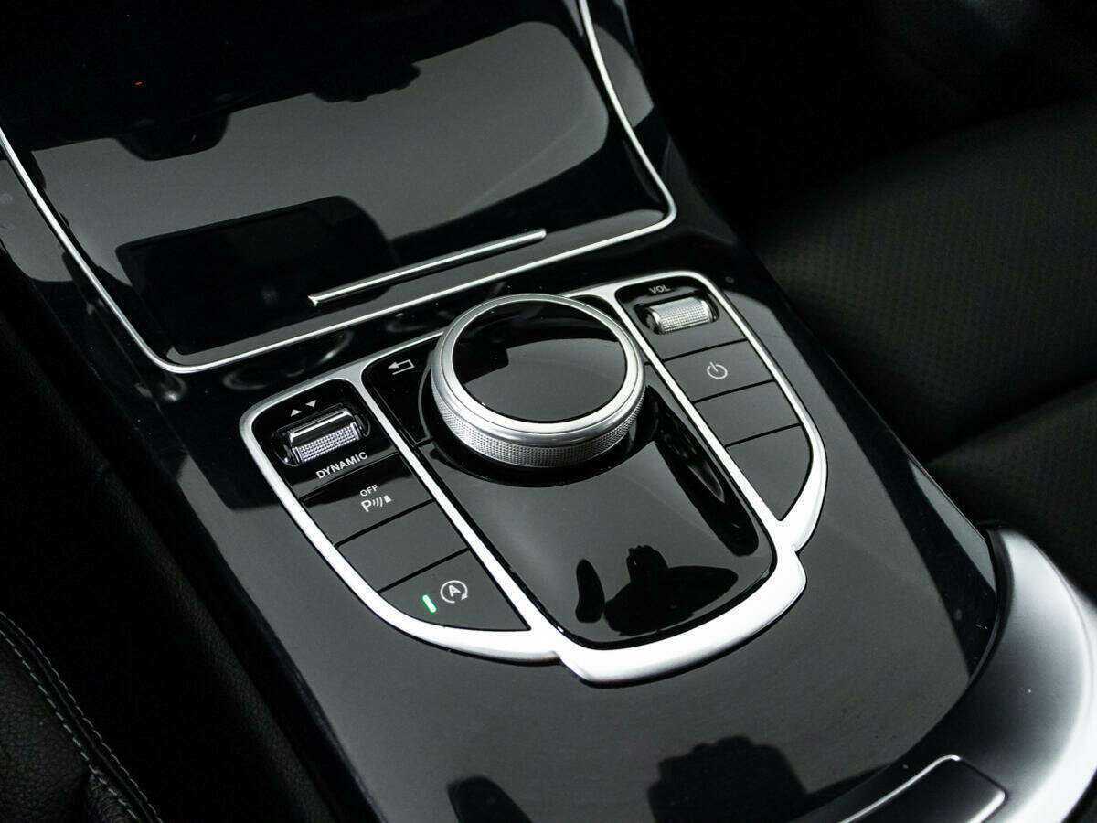 Mercedes-Benz C-Класс 2017 года с пробегом. Фото: #16