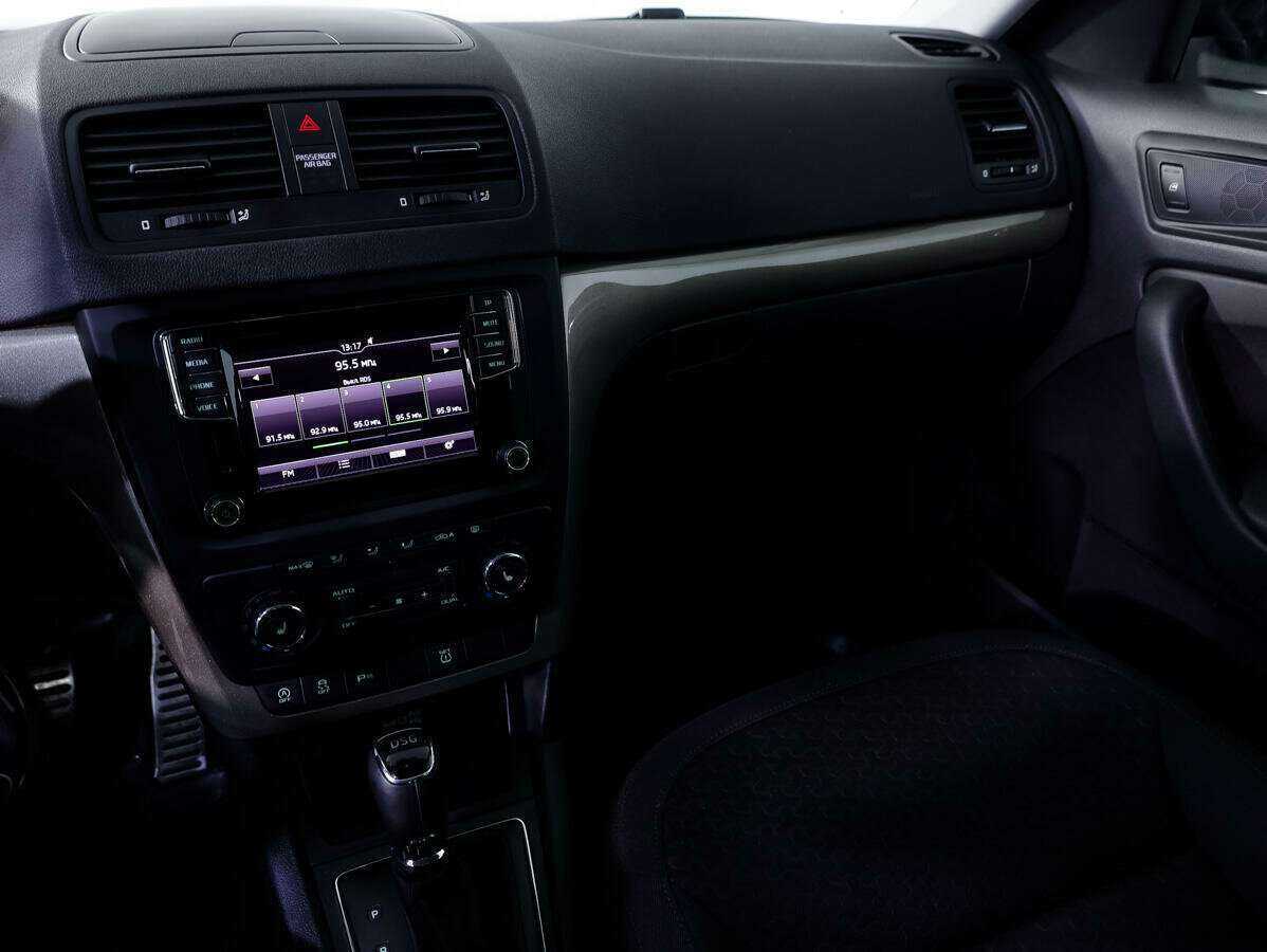 Б/У Шкода Йети 2015 года. Фото: #12