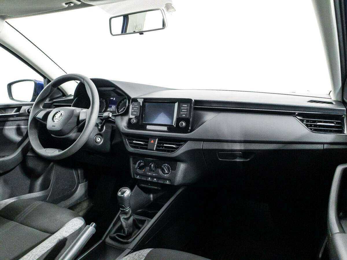 Б/У Шкода Рапид 2021 года. Фото: #8