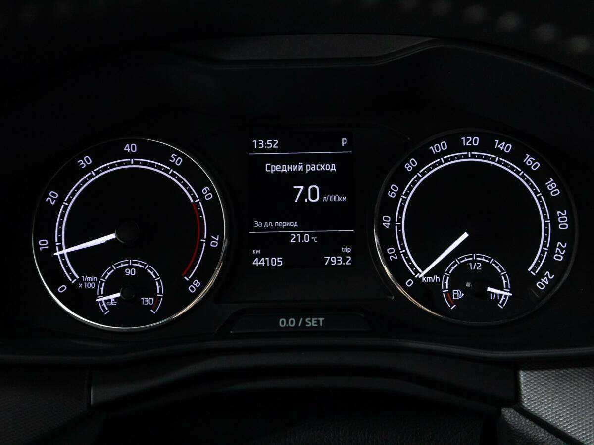 Б/У Шкода Рапид 2021 года. Фото: #11