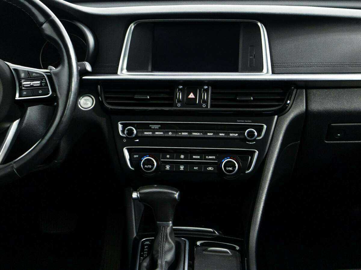 Б/У Киа Оптима 2018 года. Фото: #13