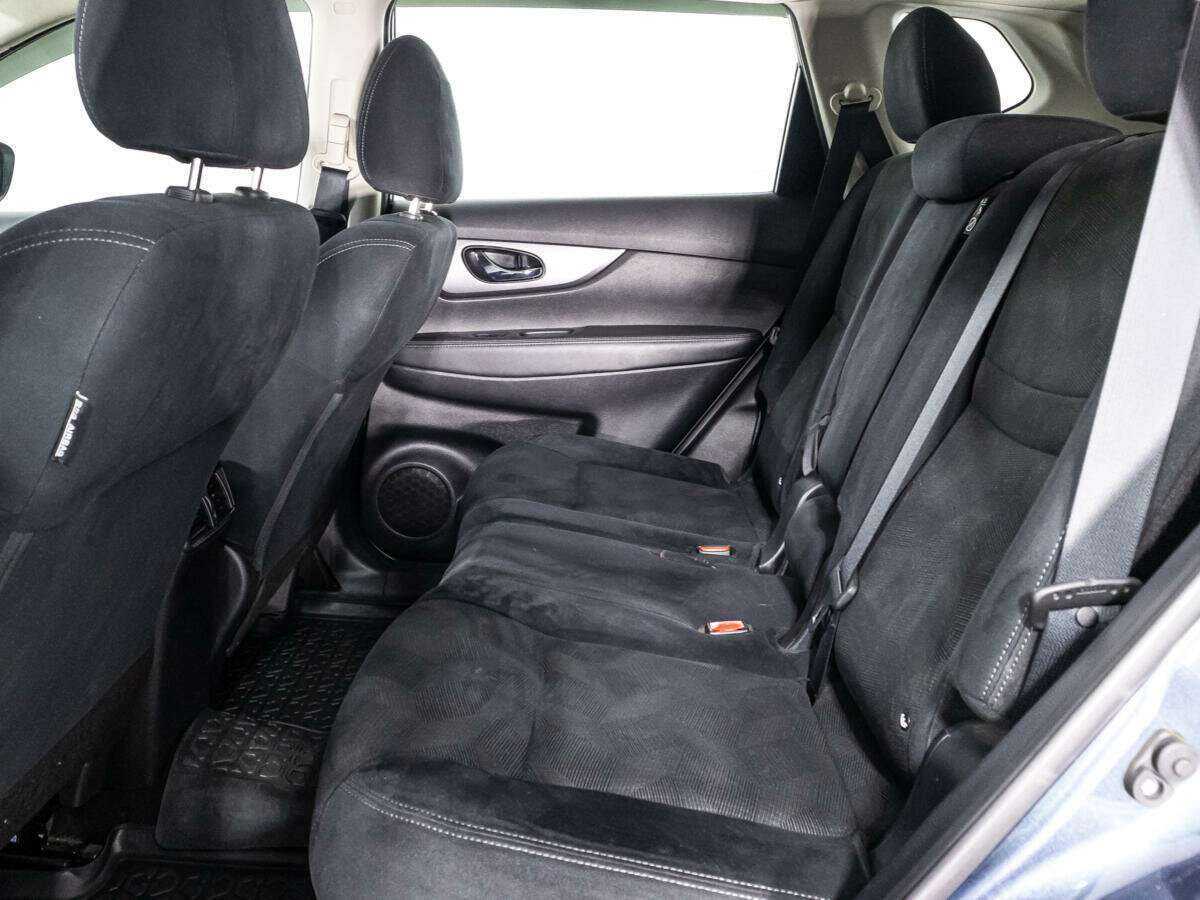 Б/У Ниссан Икс-Трейл 2017 года. Фото: #9