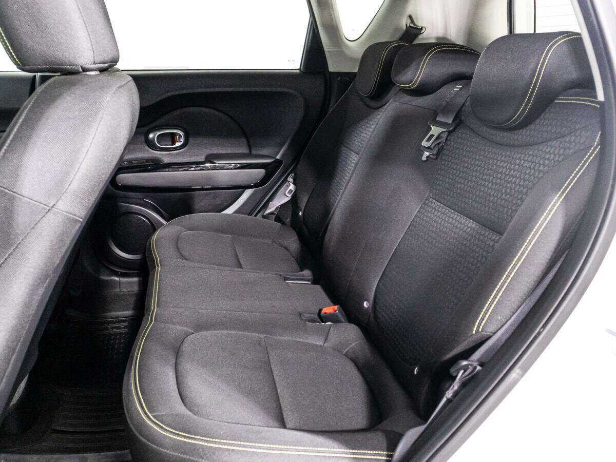 Б/У Киа Соул 2016 года. Фото: #9