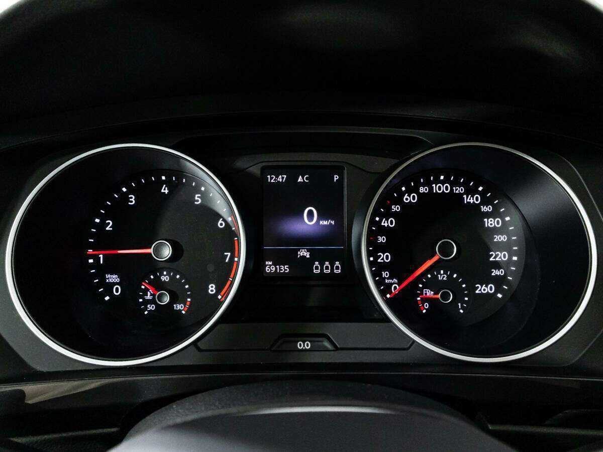 Volkswagen Tiguan 2021 года с пробегом. Фото: #11