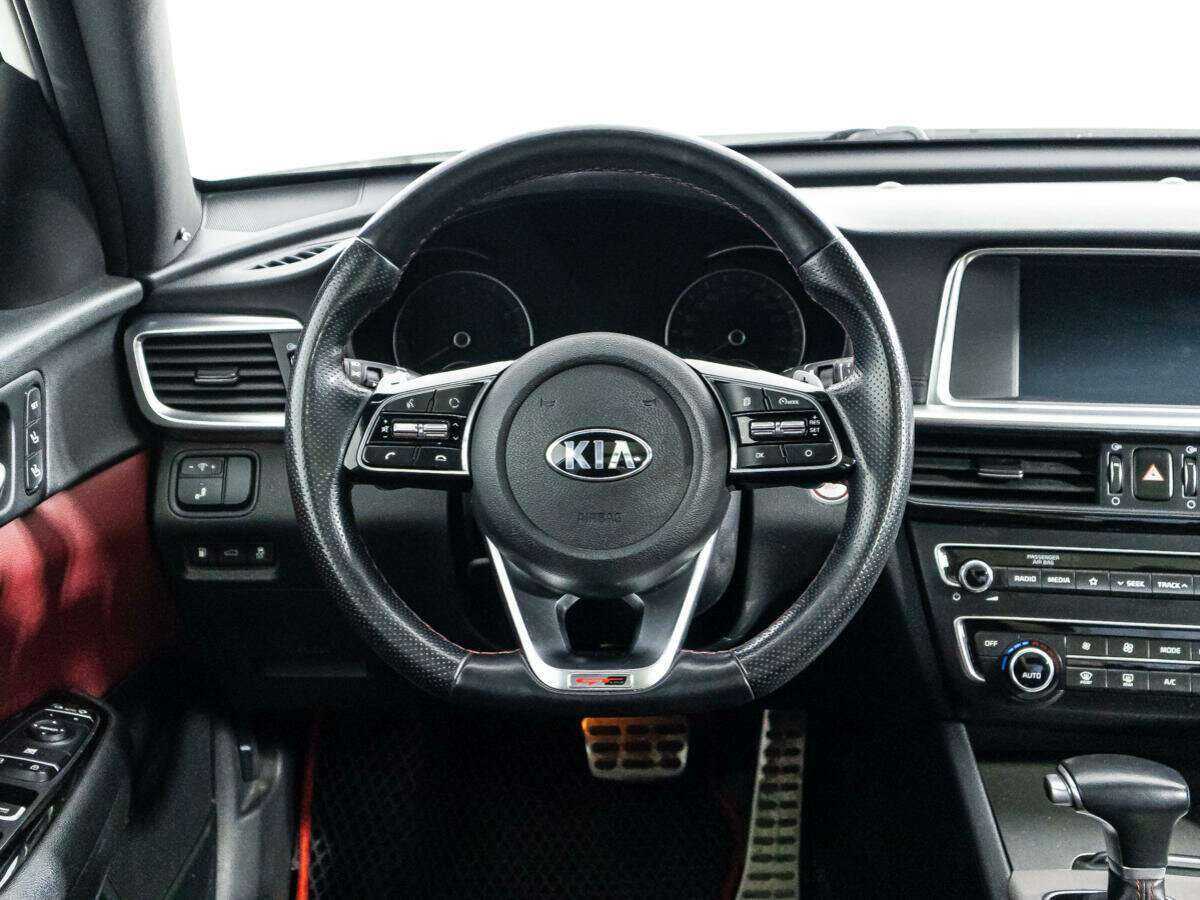 Kia Optima 2018 года с пробегом. Фото: #22