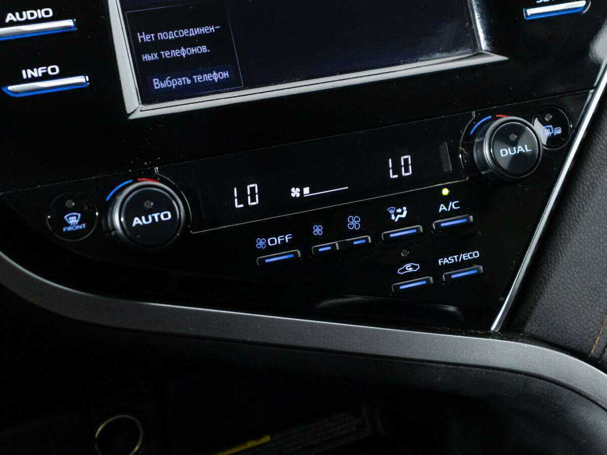 Toyota Camry 2018 года с пробегом. Фото: #17