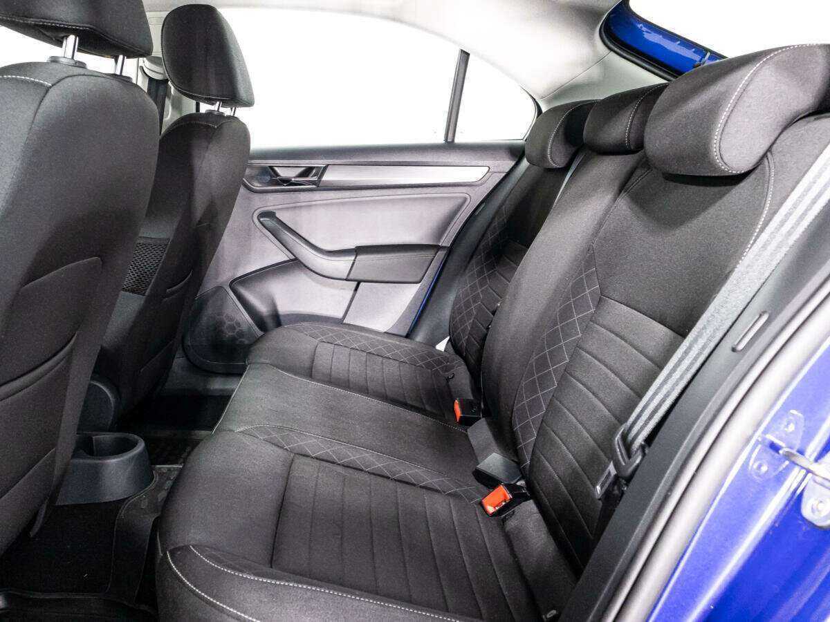 Б/У Шкода Рапид 2019 года. Фото: #9