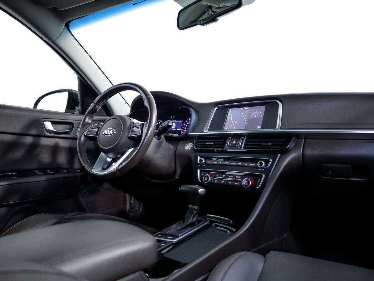 Kia Optima 2018 года с пробегом. Фото: #7
