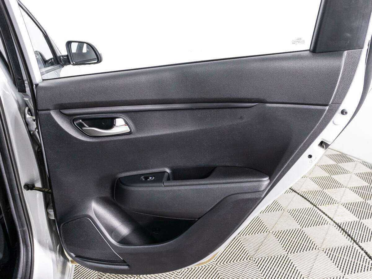 Б/У Киа Рио 2020 года. Фото: #27