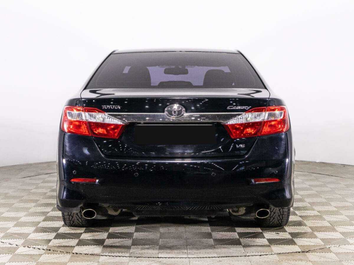 Toyota Camry 2013 года с пробегом. Фото: #5