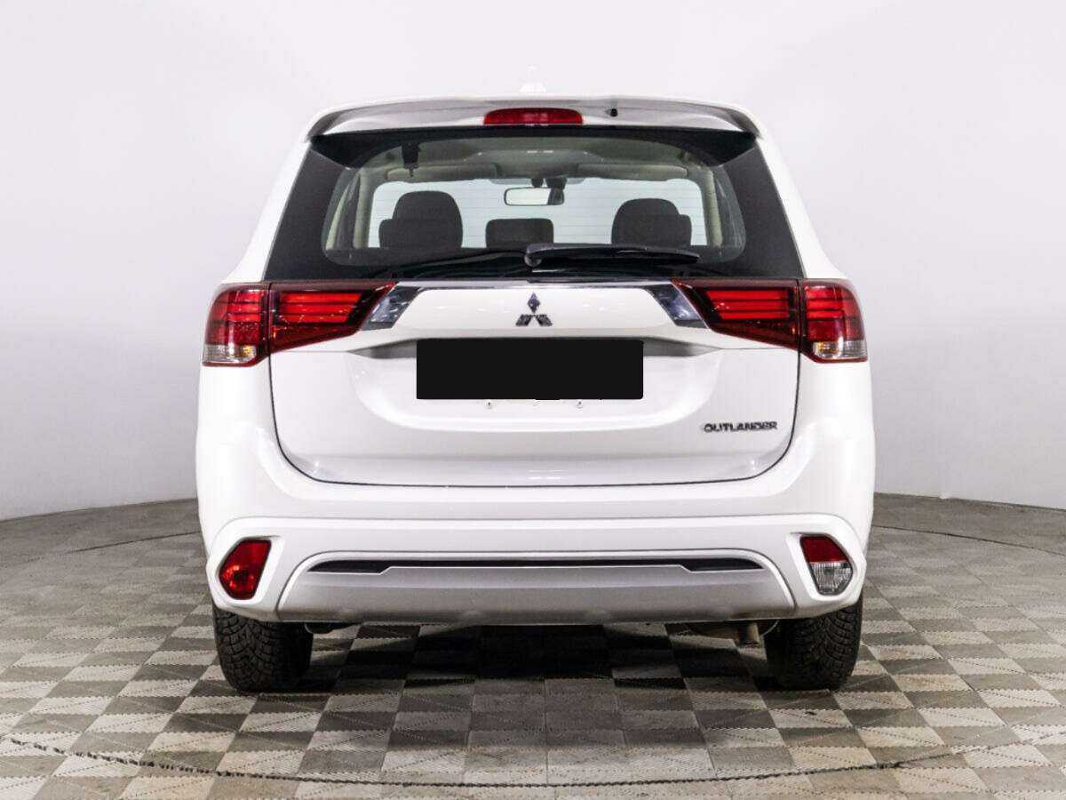 Mitsubishi Outlander 2022 года с пробегом. Фото: #5