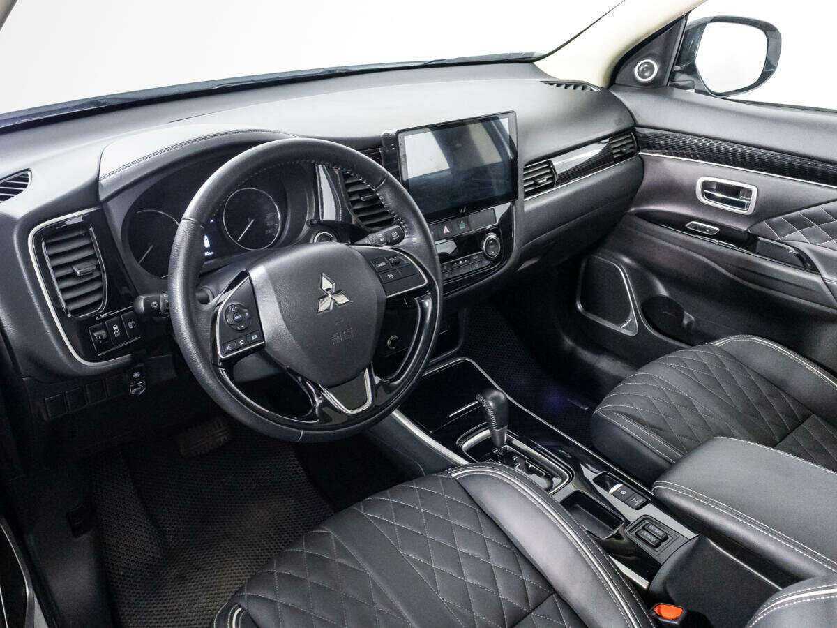 Mitsubishi Outlander 2022 года с пробегом. Фото: #9