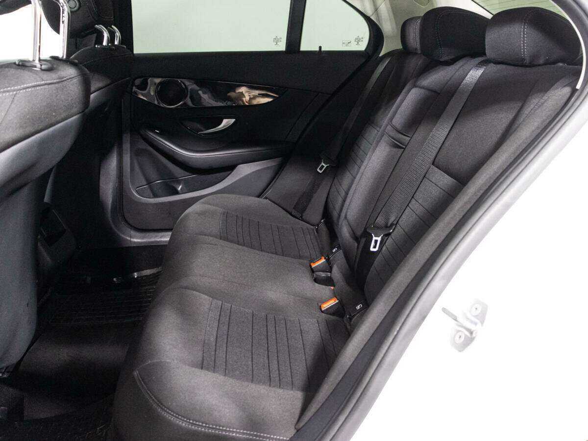 Mercedes-Benz C-Класс 2019 года с пробегом. Фото: #9