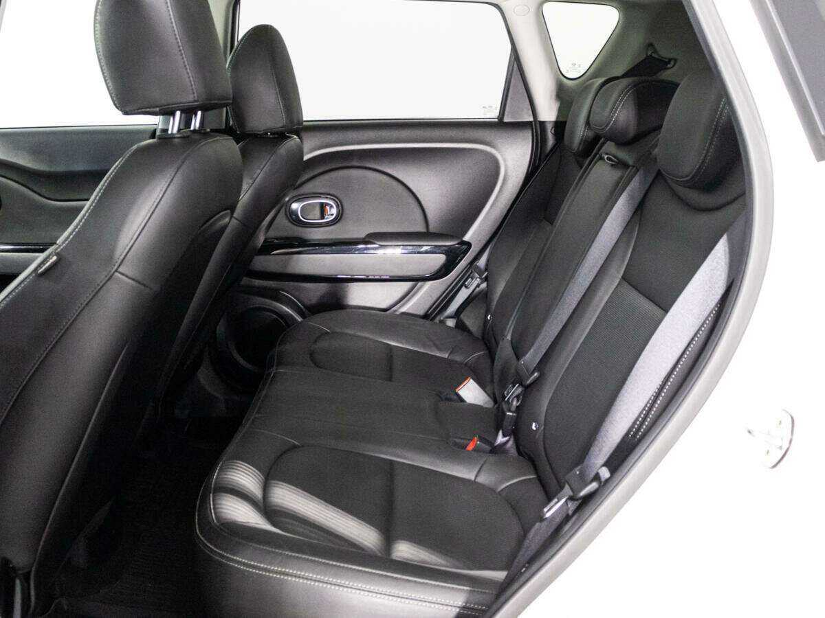 Б/У Киа Соул 2018 года. Фото: #9