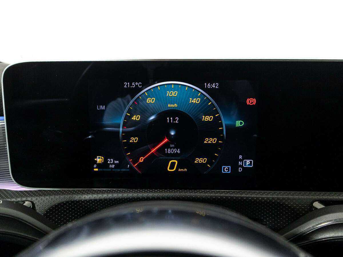 Mercedes-Benz A-Класс 2020 года с пробегом. Фото: #11