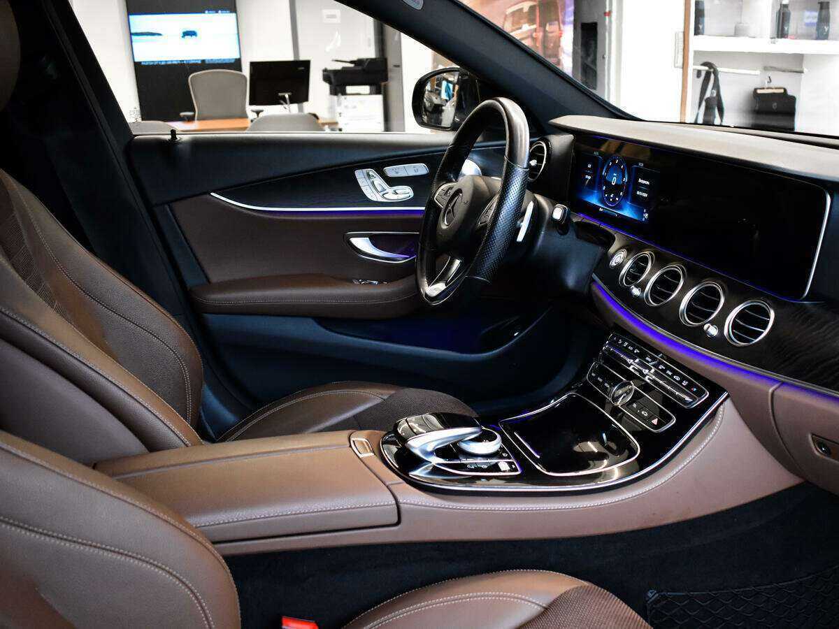 Mercedes-Benz E-Класс 2017 года с пробегом. Фото: #5
