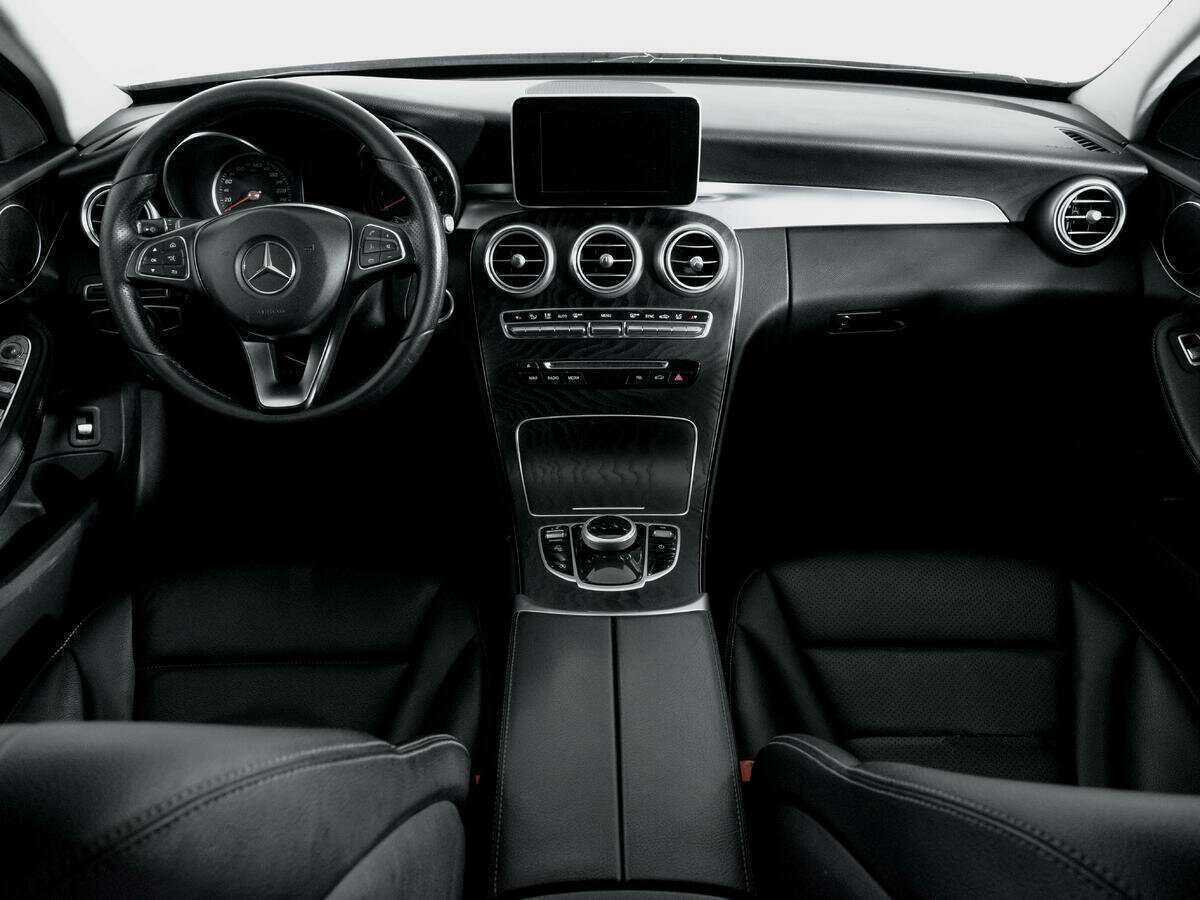 Mercedes-Benz C-Класс 2017 года с пробегом. Фото: #11